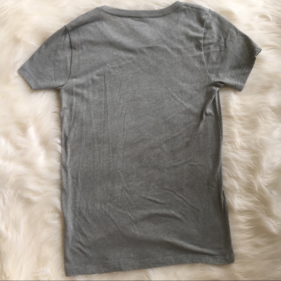 J Crew t shirt - Picture 3 of 7